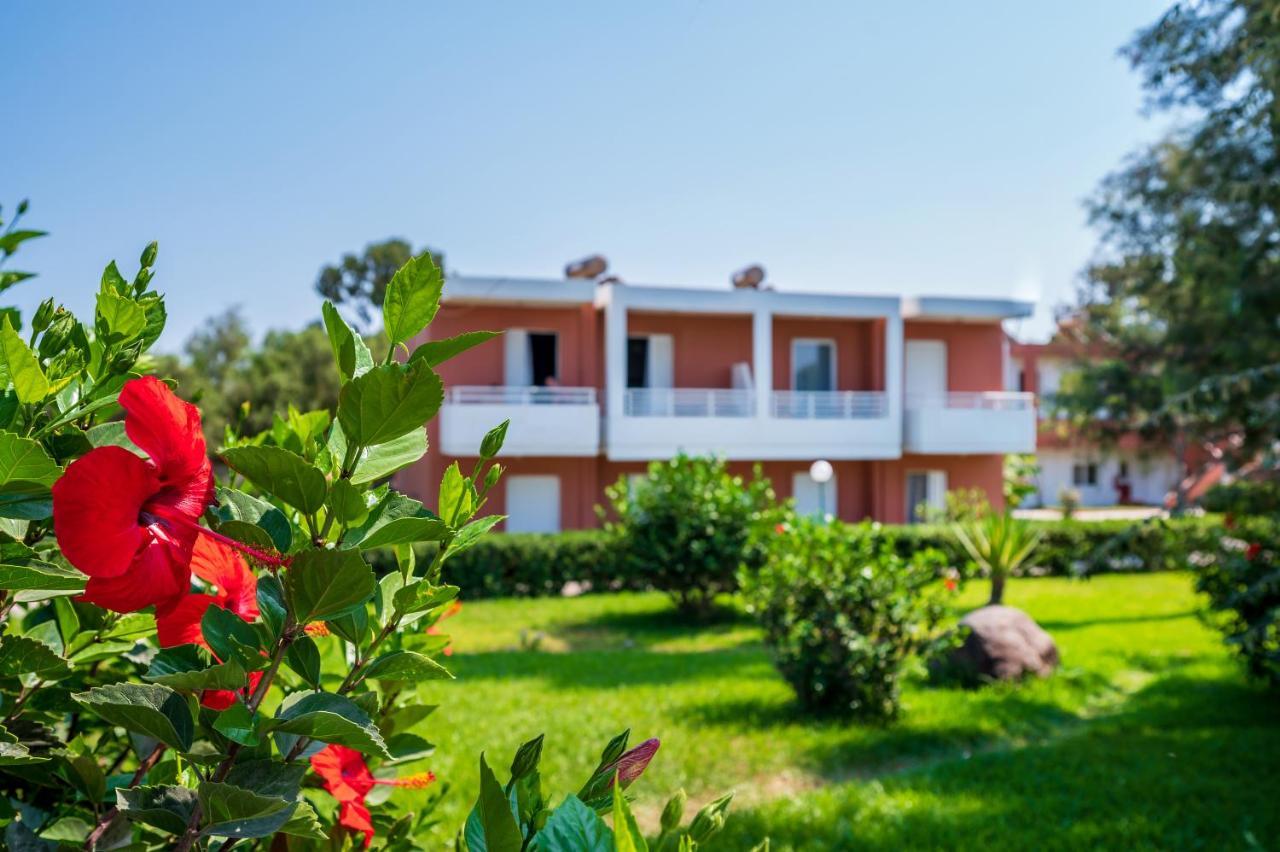 Jonathan Studio Apartments Tigaki Exterior foto