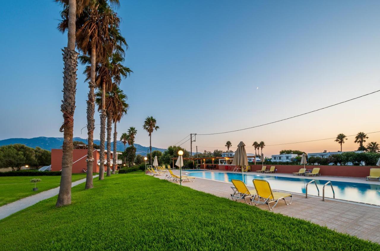 Jonathan Studio Apartments Tigaki Exterior foto